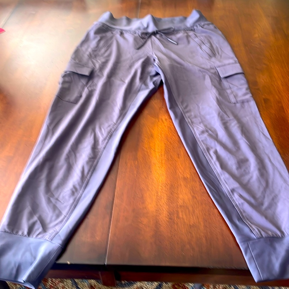 Athleta cargo joggers